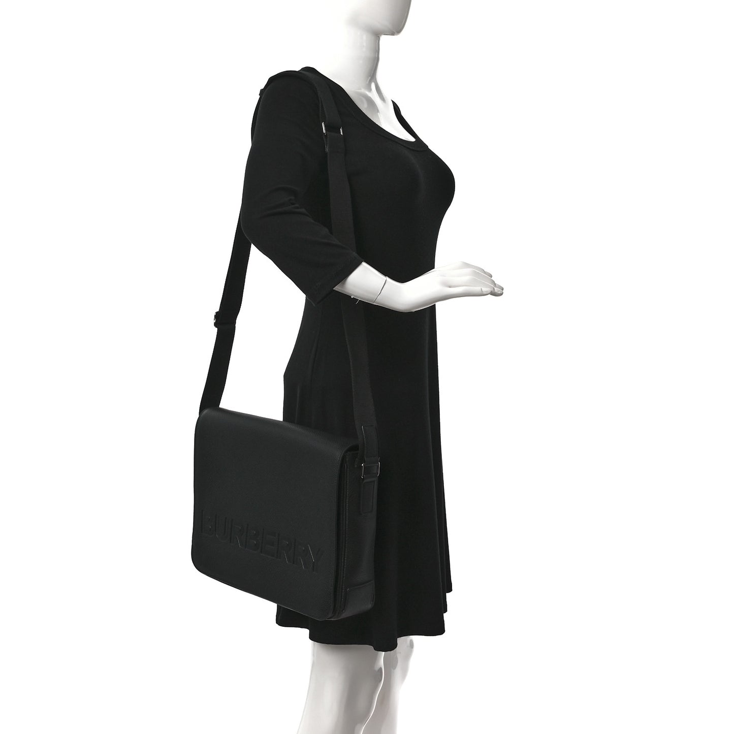 Grainy Calfskin Embossed Bruno Messenger Black