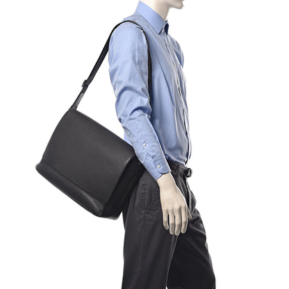 Louis Vuitton Taiga Roman MM Messenger Black 2 of 10