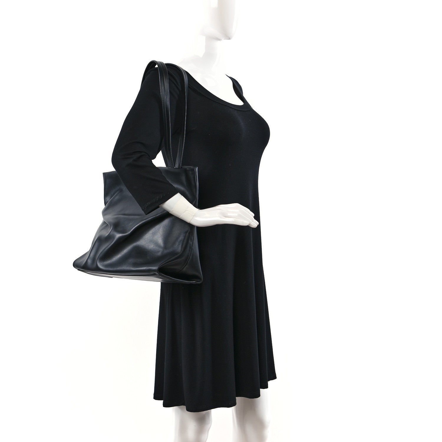 Chloe Calfskin Judy East West Tote Black 2 of 9