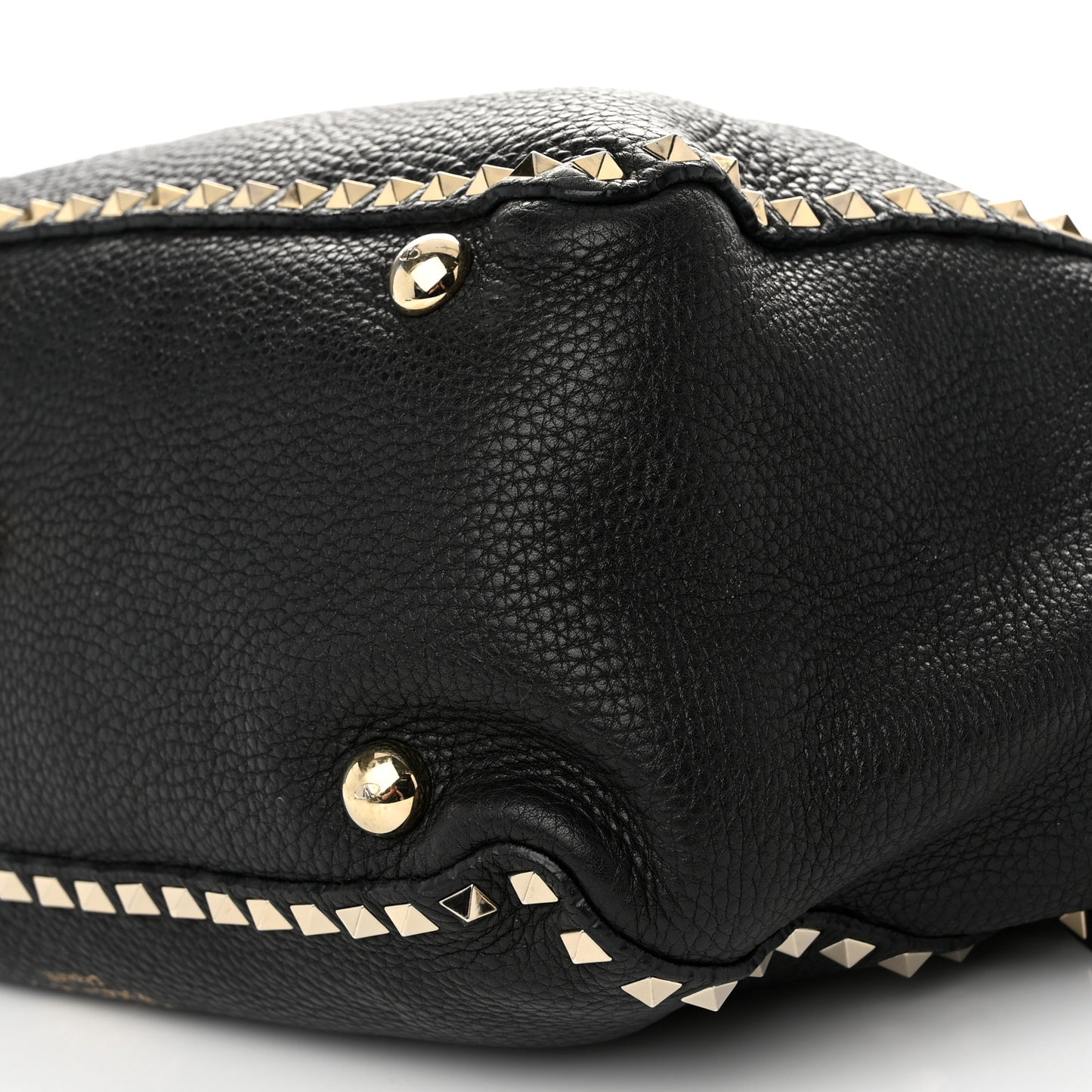 Pebbled Calfskin Medium Rockstud Tote Black