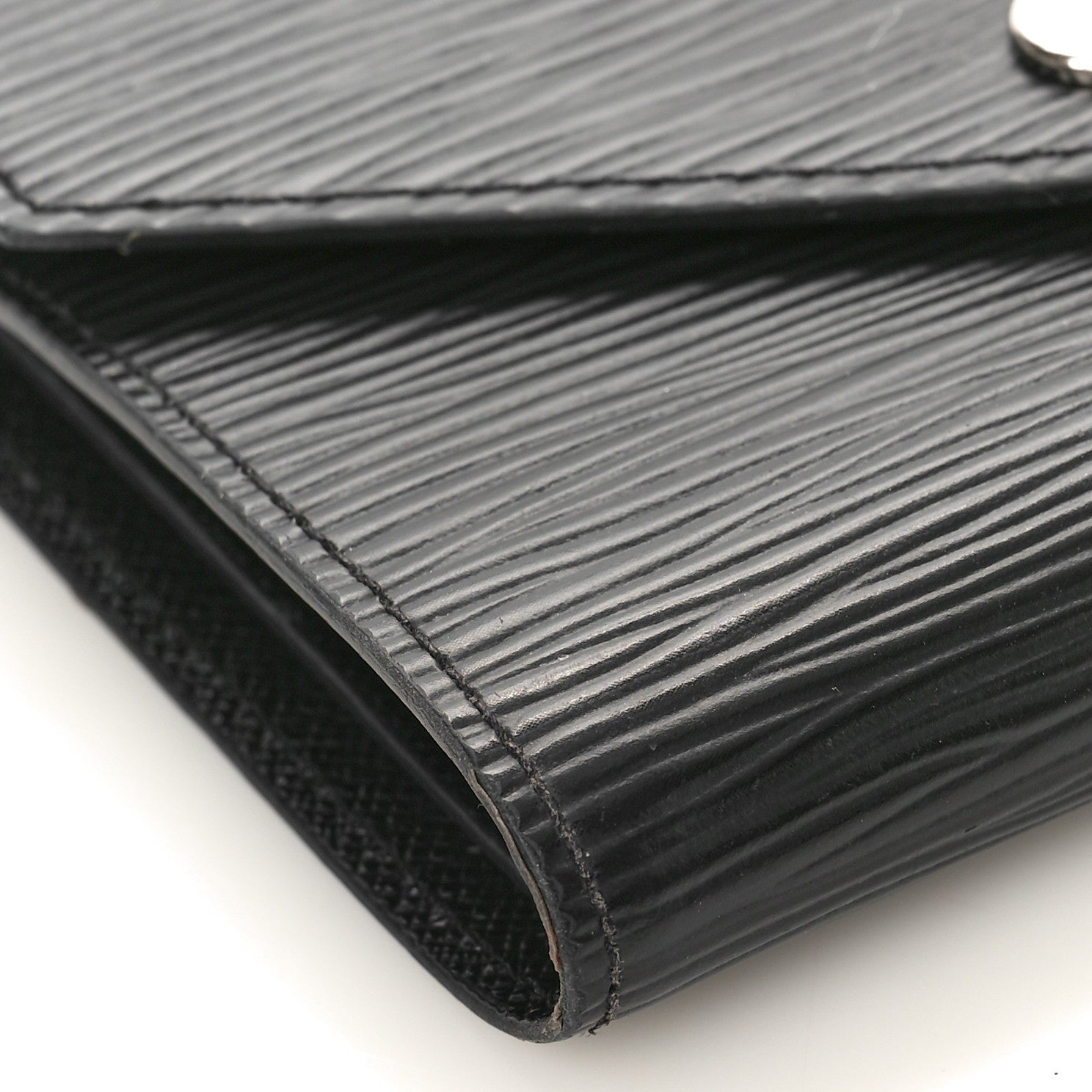 Louis Vuitton Epi Victorine Wallet Black 8 of 9