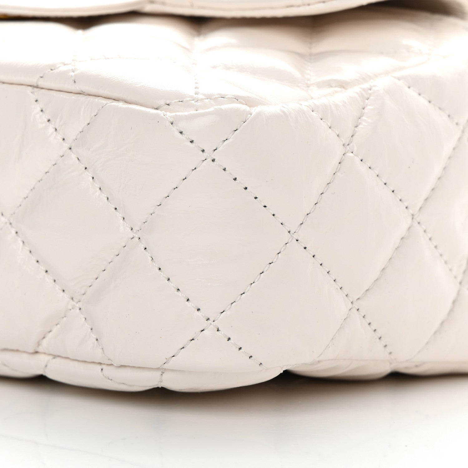Chanel Shiny Crumpled Calfskin Quilted Small Wavy CC Hobo White 10 of 12