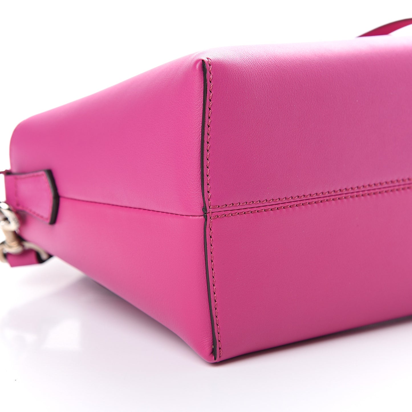 Vitello Dolce Medium By The Way Boston Bag Magenta