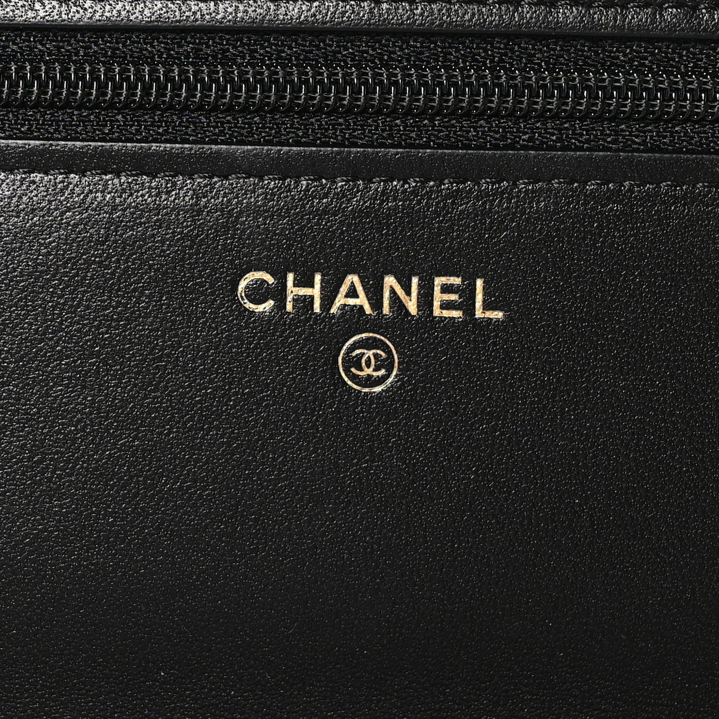 Lambskin Quilted Pearl Wallet On Chain WOC Black