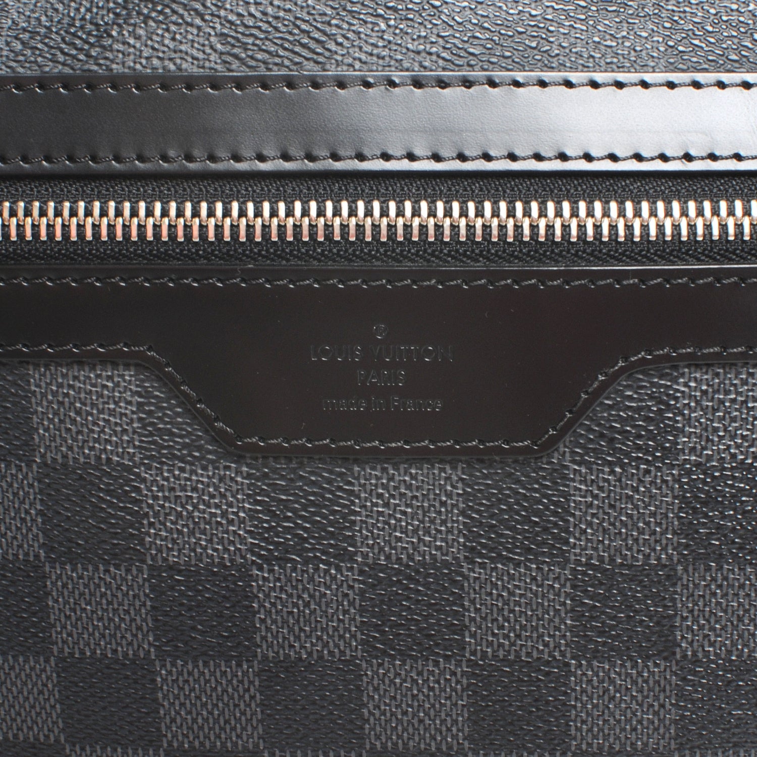 Louis Vuitton Damier Graphite Mick MM 5 of 9