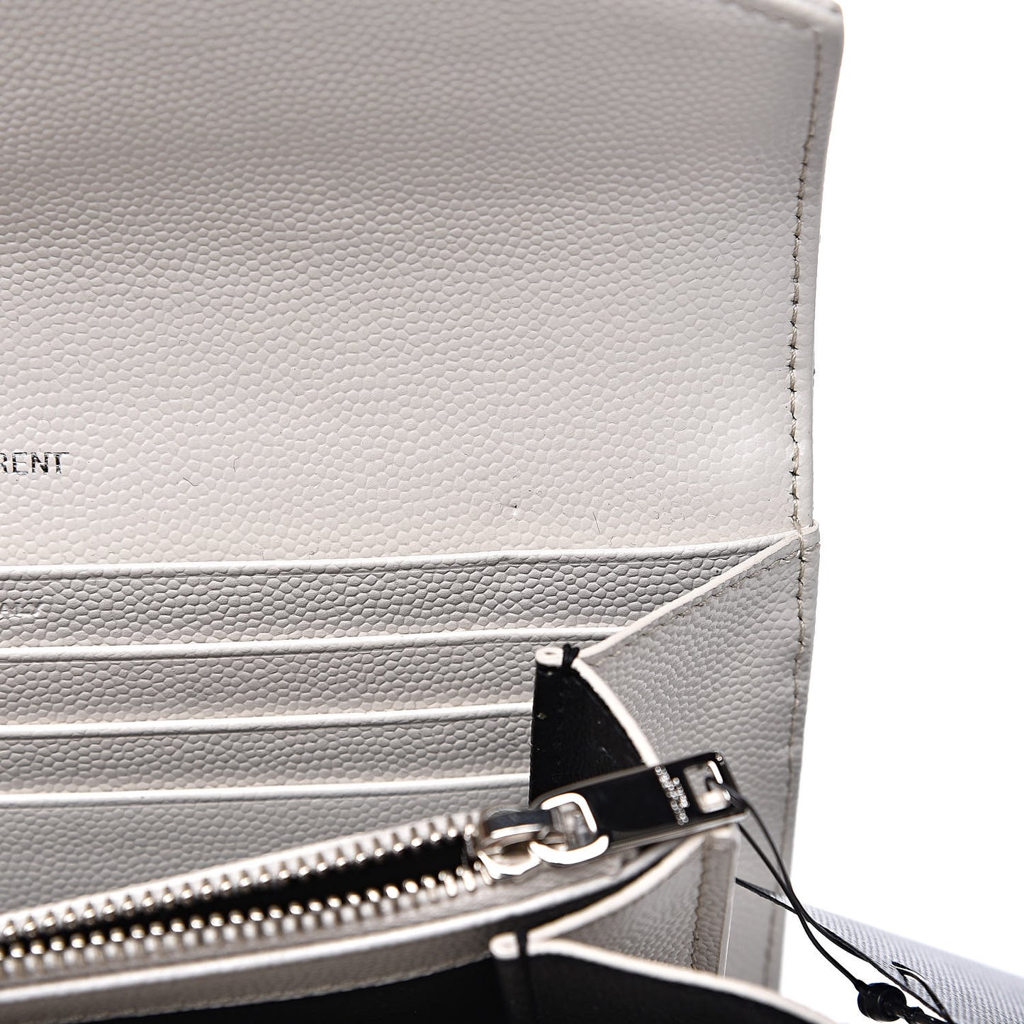 Grain De Poudre Matelasse Chevron Monogram Flap Wallet Icy White