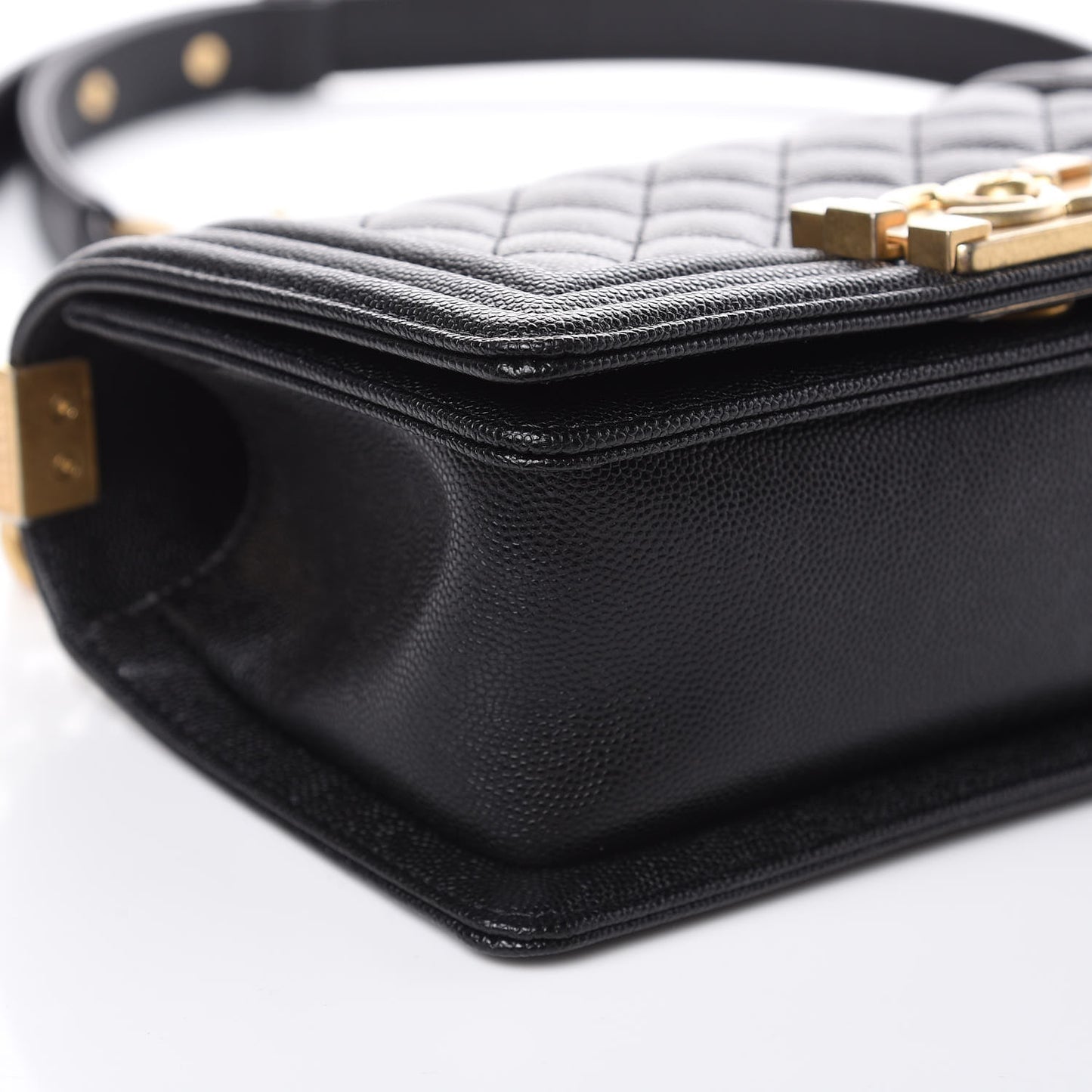 Caviar Quilted Small Boy Flap Black