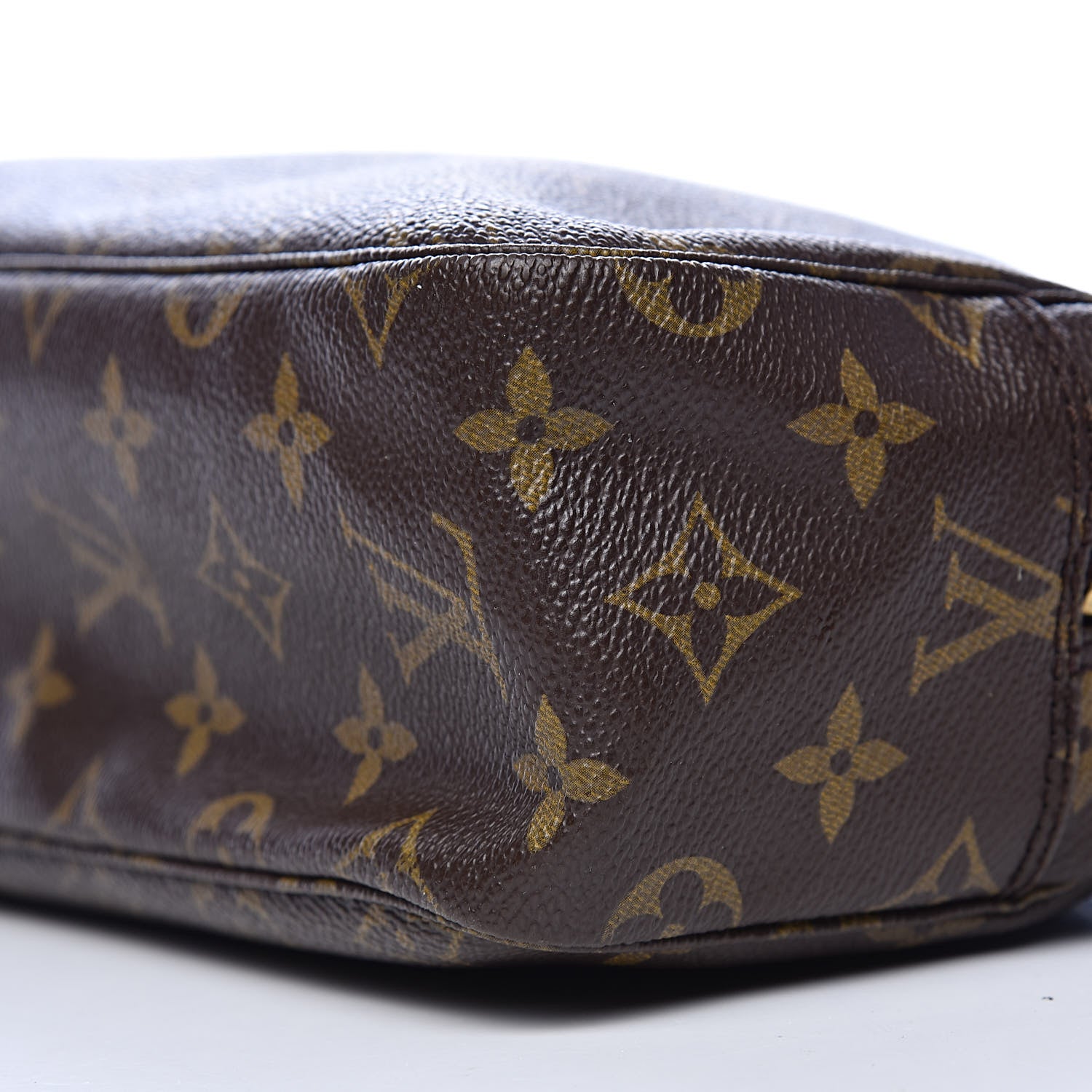 Louis Vuitton Monogram Trousse Toilette 28 9 of 9