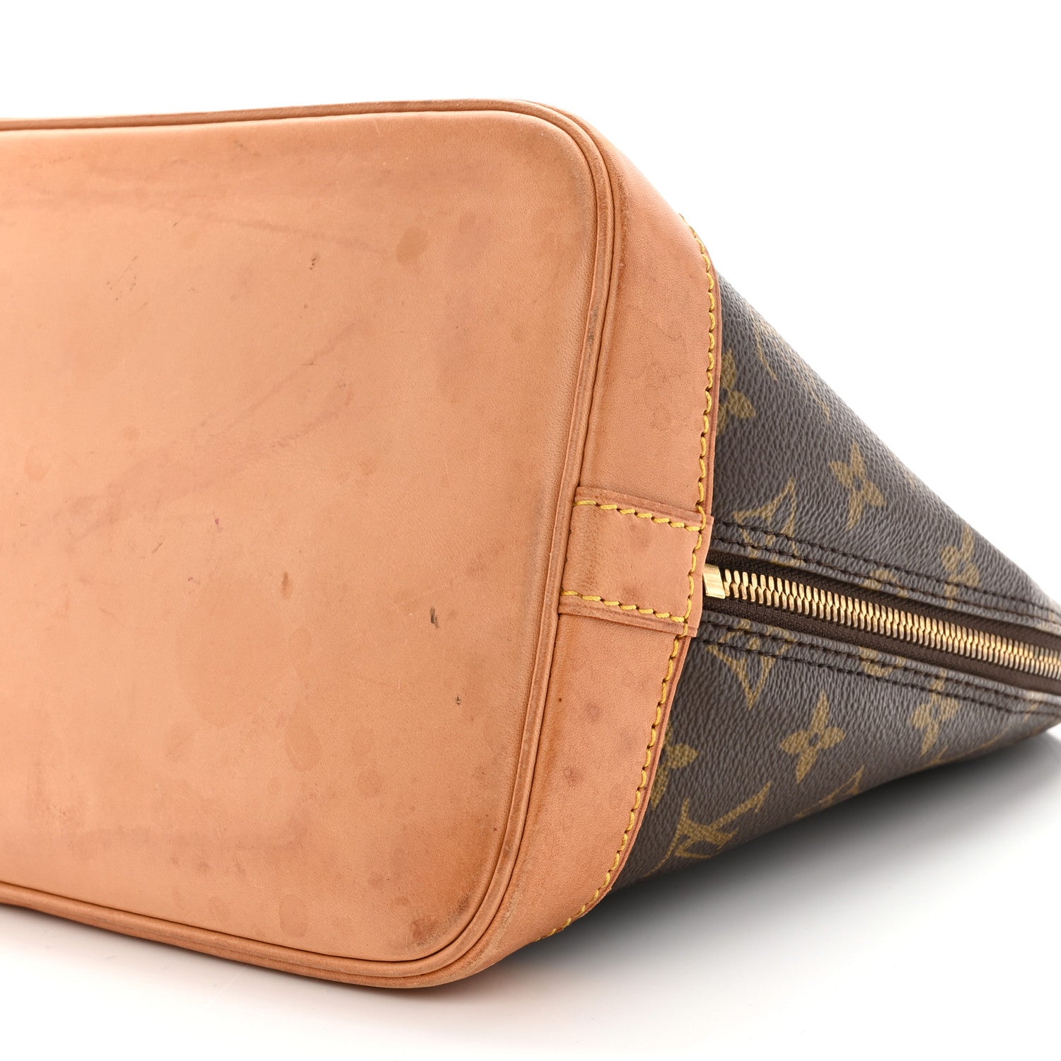Louis Vuitton Monogram Alma MM 8 of 9