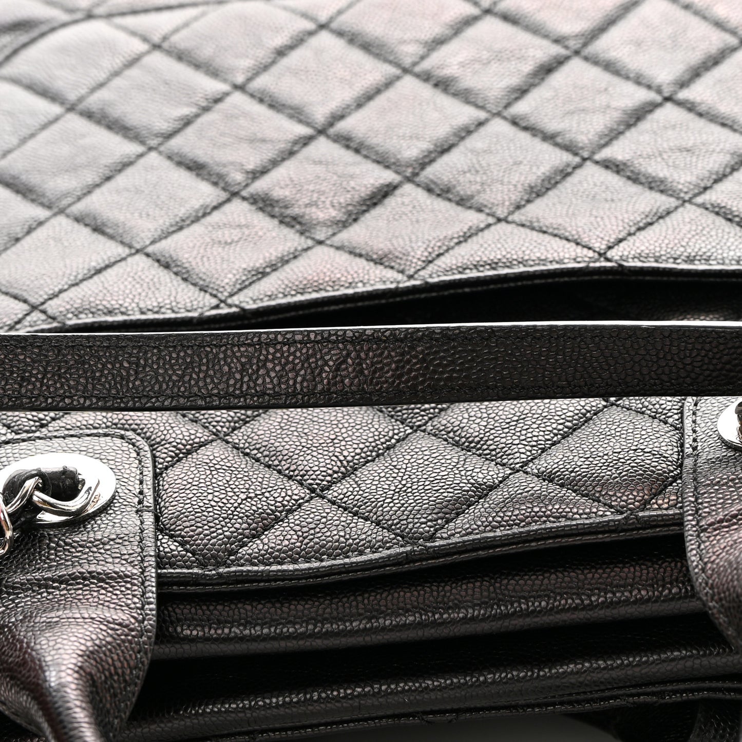 Caviar Quilted Large Urban Companion Top Handle Shopping Tote Black
