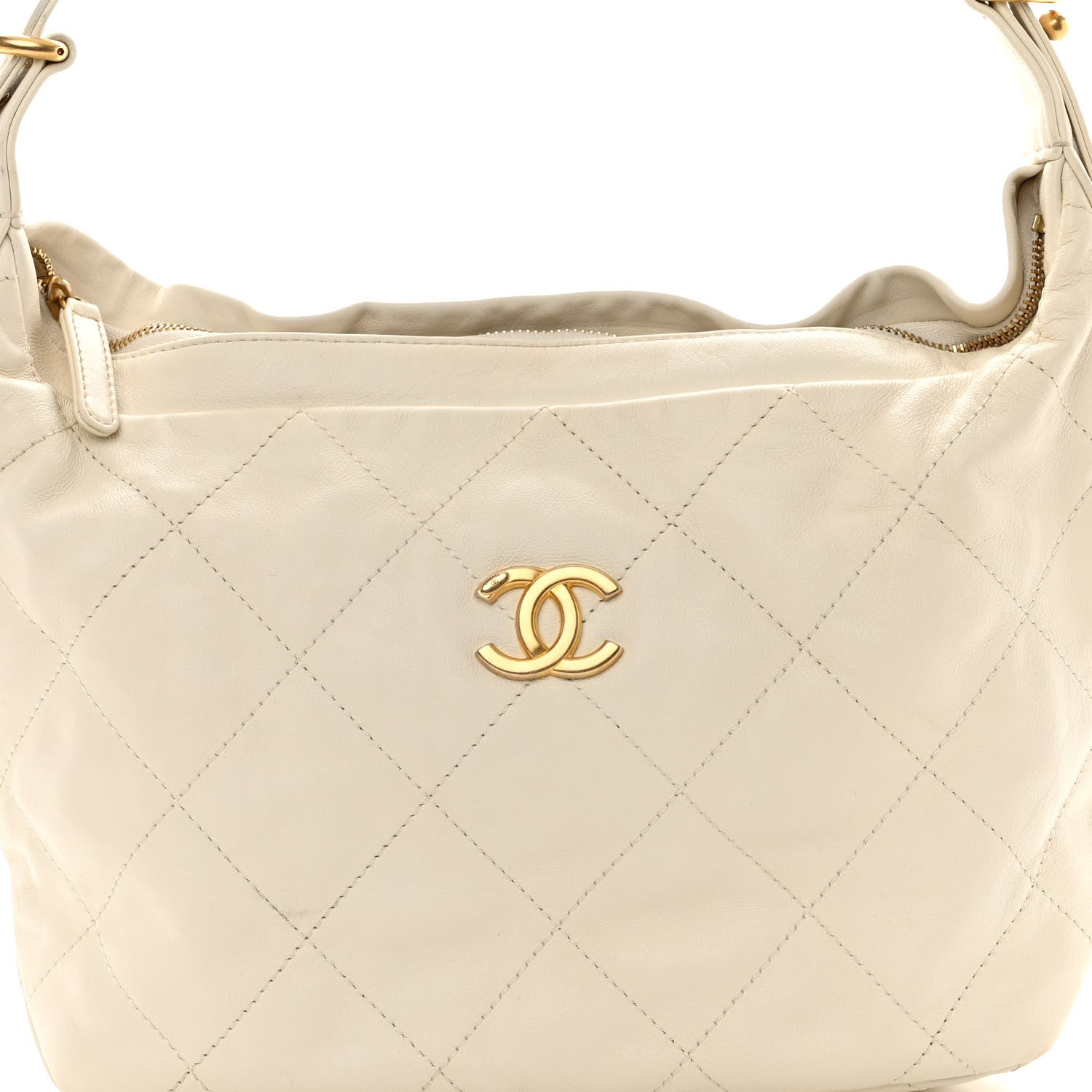Chanel Calfskin Quilted Daily Hobo White 8 of 10