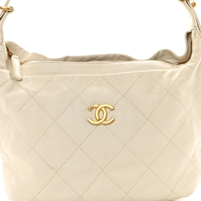 Chanel Calfskin Quilted Daily Hobo White 8 of 10