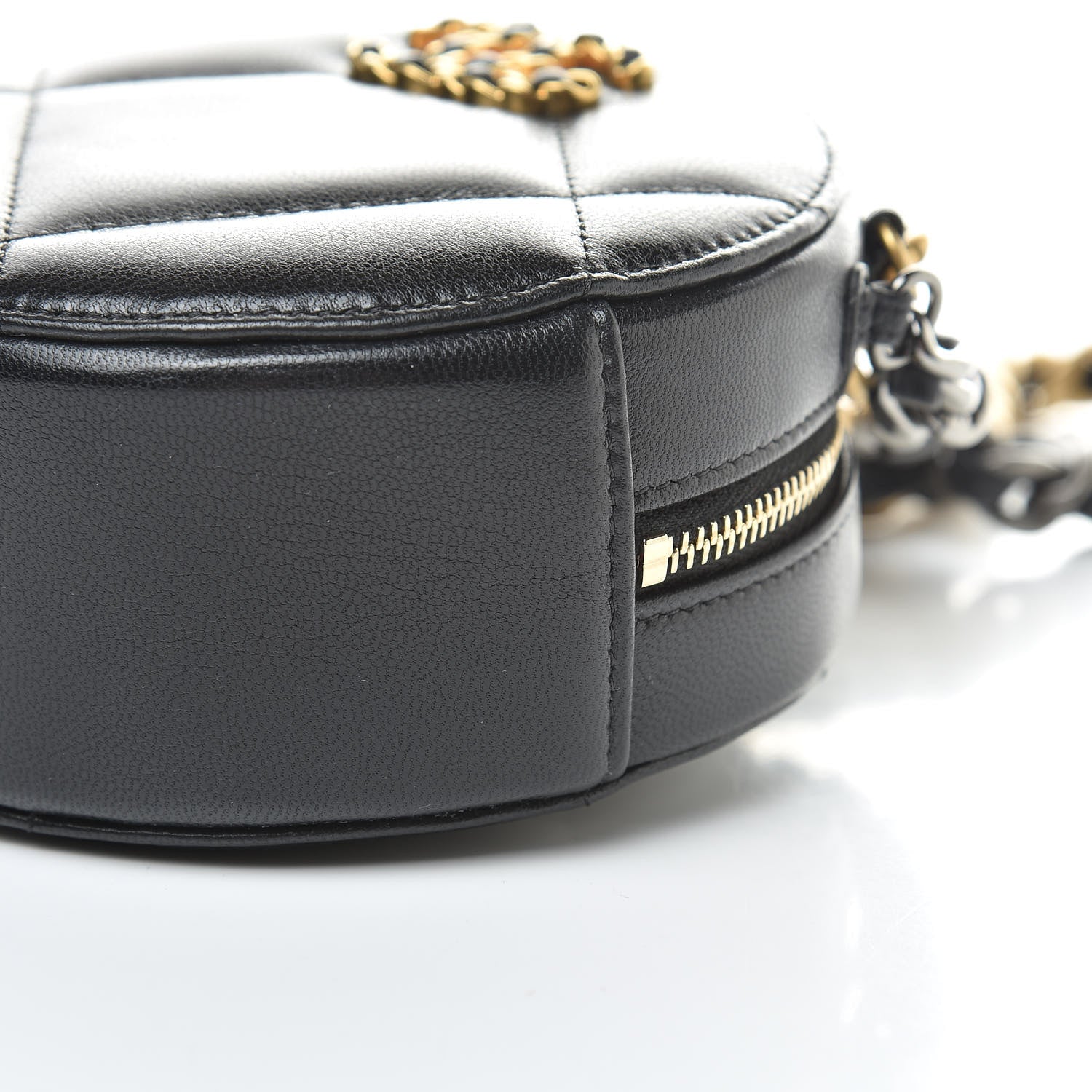 Chanel Lambskin Quilted 19 Round Clutch With Chain Black 10 of 11