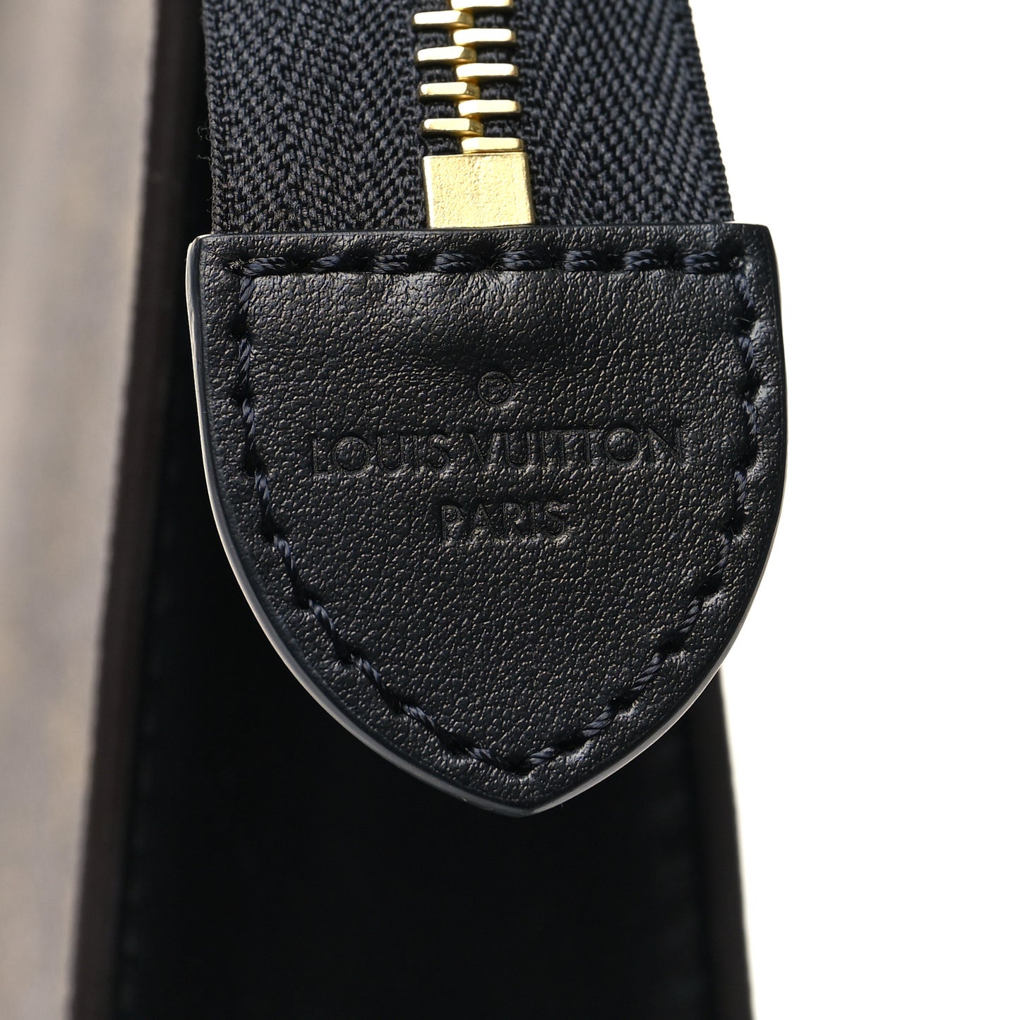 Monogram Poche Toilette NM