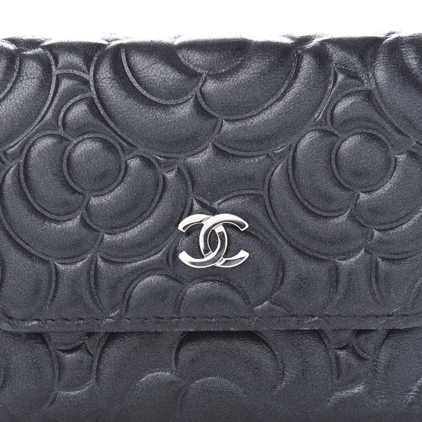Goatskin Camellia Embossed Compact Wallet Black