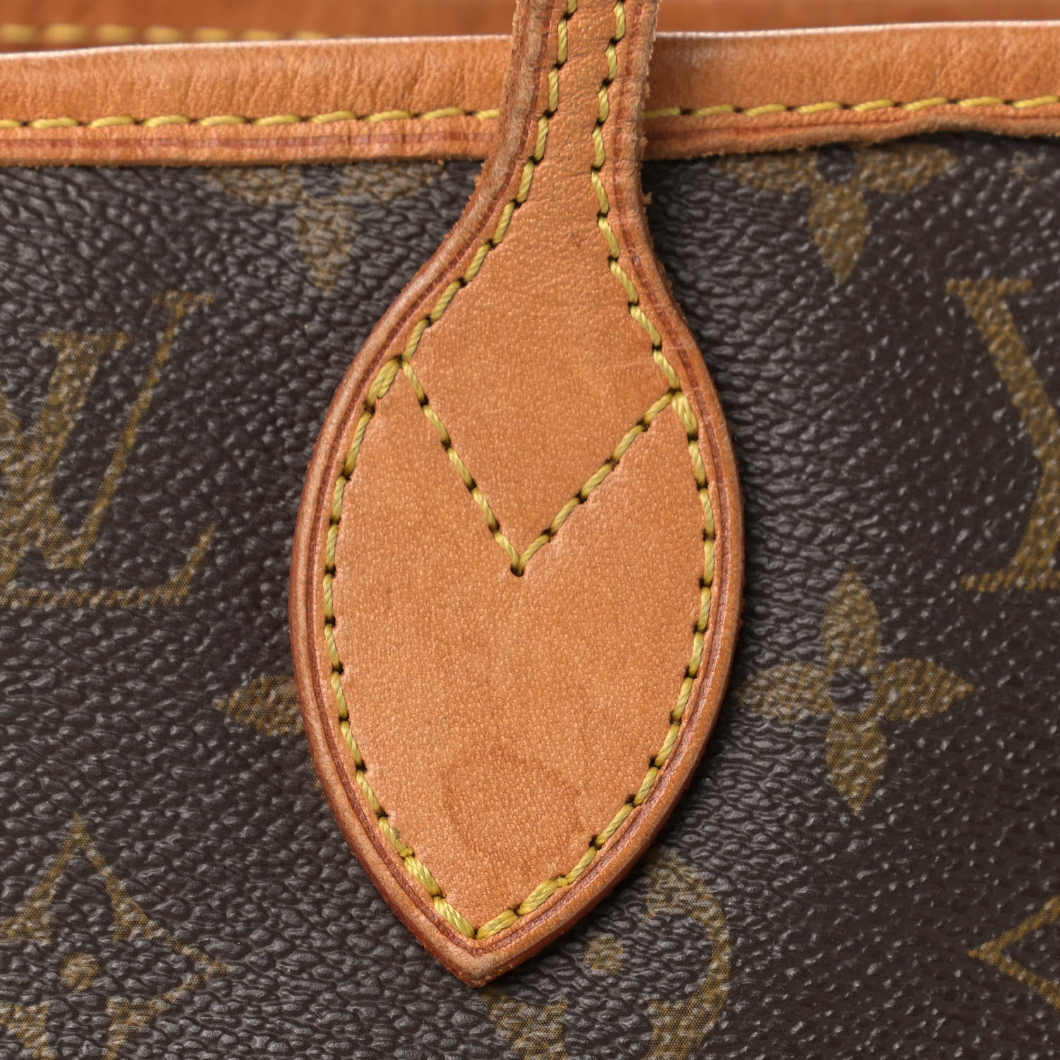 Louis Vuitton Monogram Neverfull MM 9 of 10