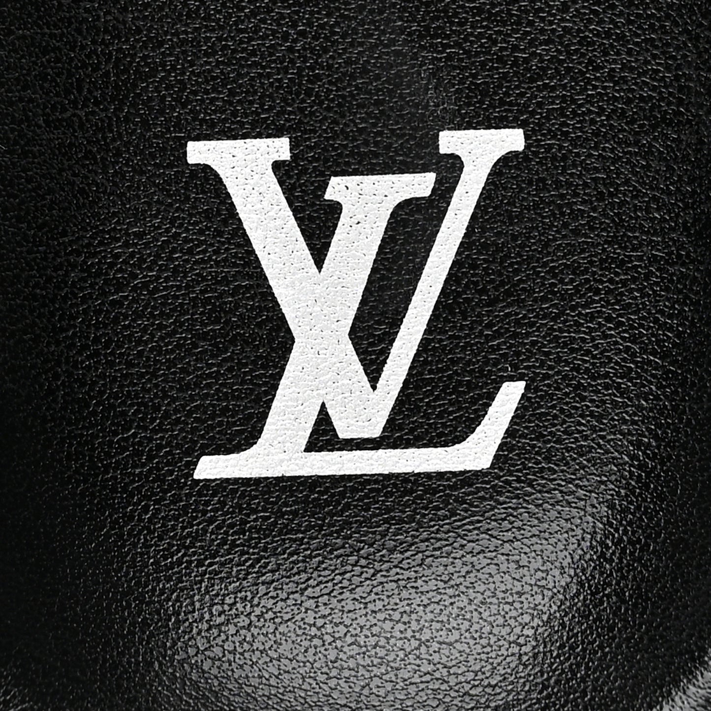 Calfskin Mens LV Studded Oasis Mules 9 Black