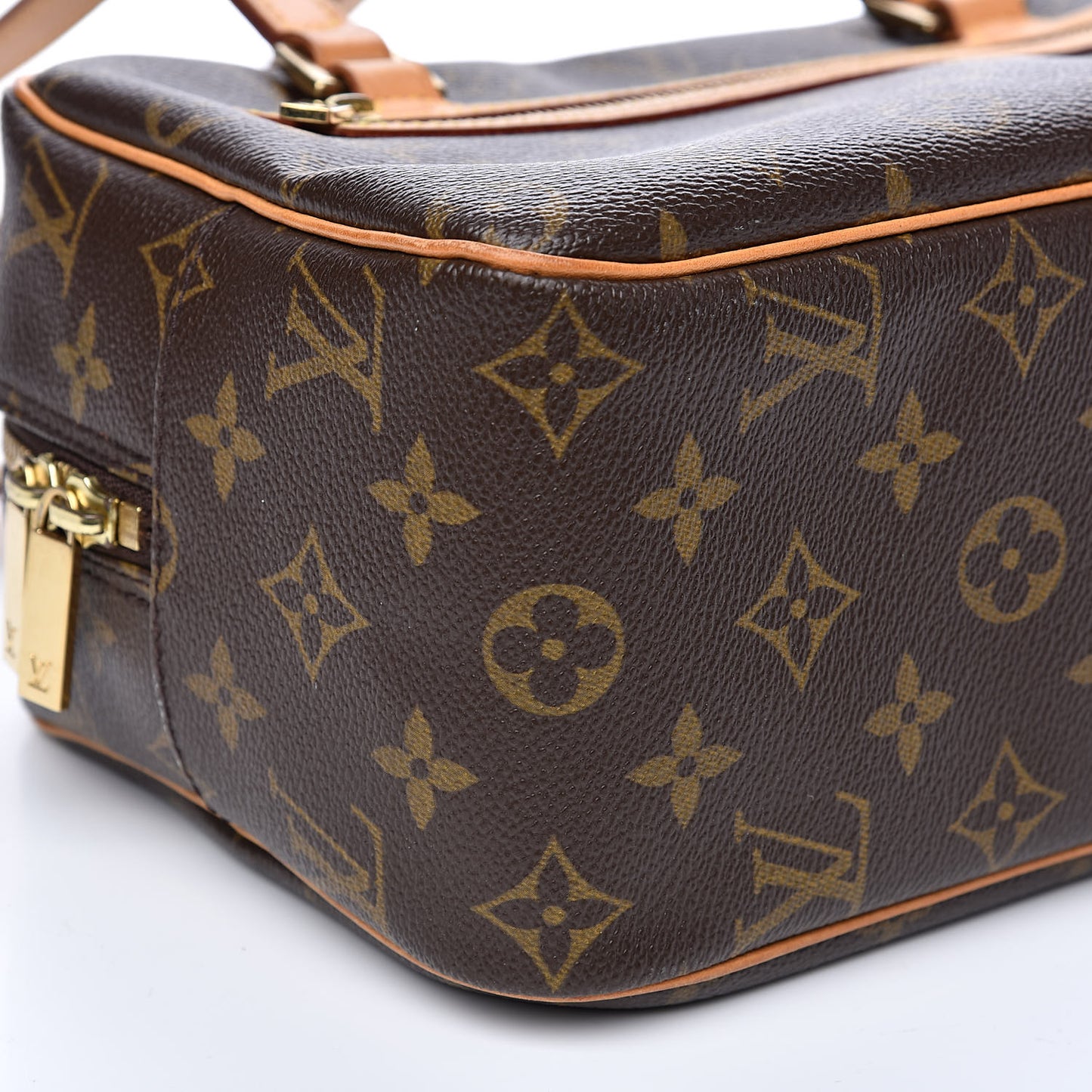 Monogram Cite MM