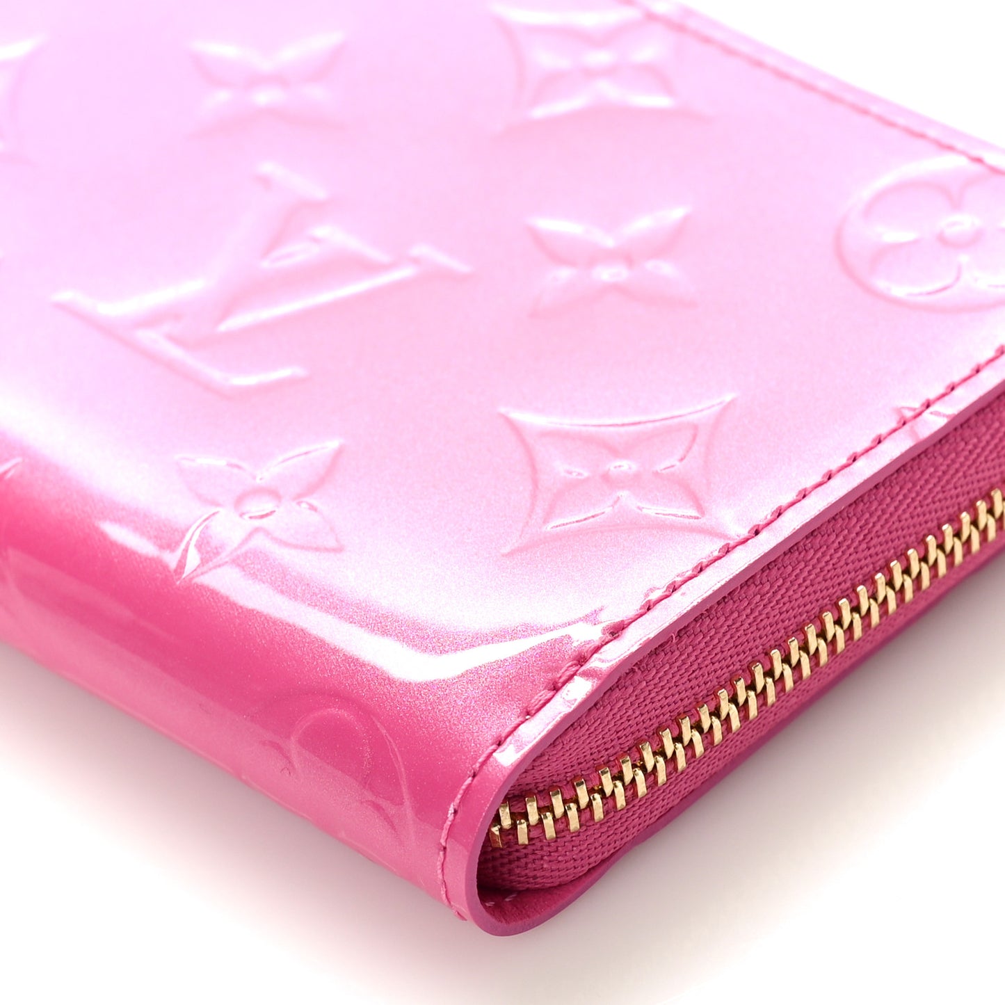 Vernis Enamel Heart Zippy Coin Purse Neon Pink