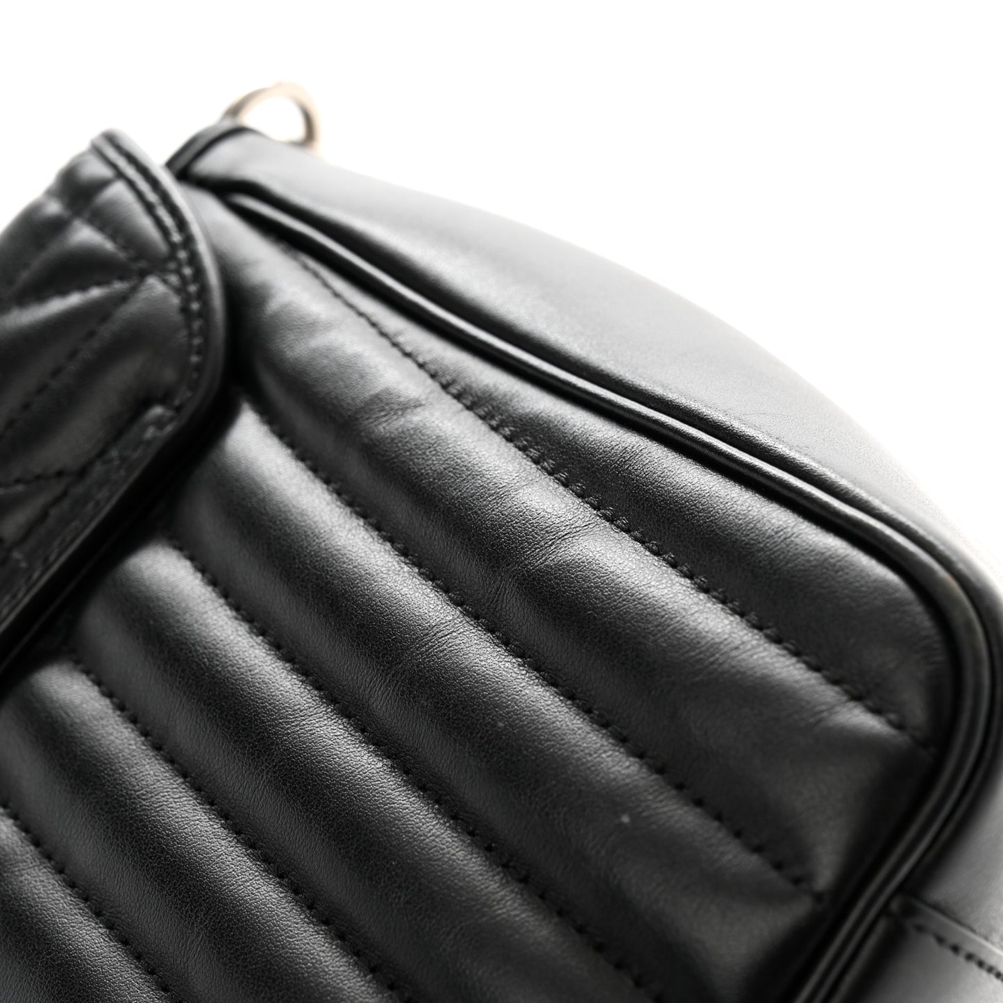Calfskin Matelasse Aria Small GG Marmont Top Handle Shoulder Bag Black