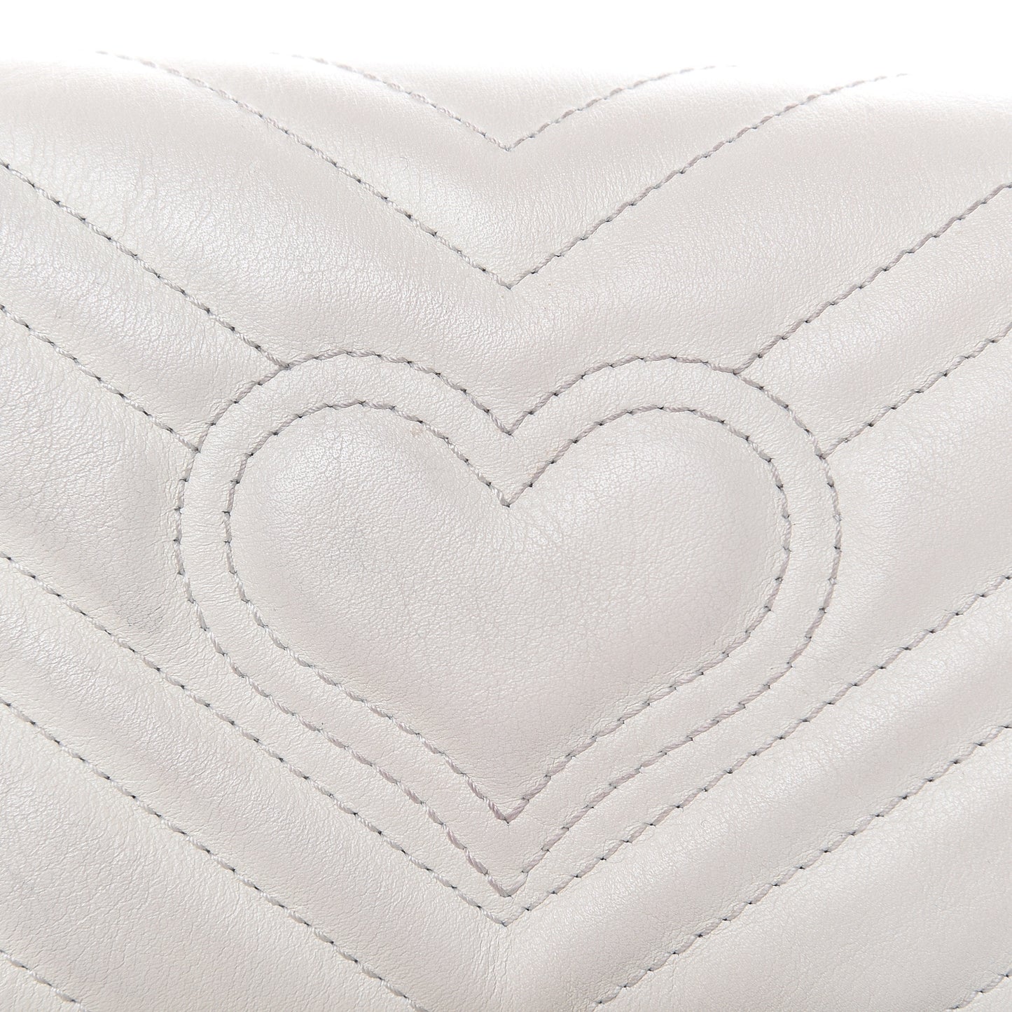 Calfskin Matelasse Super Mini GG Marmont Shoulder Bag White
