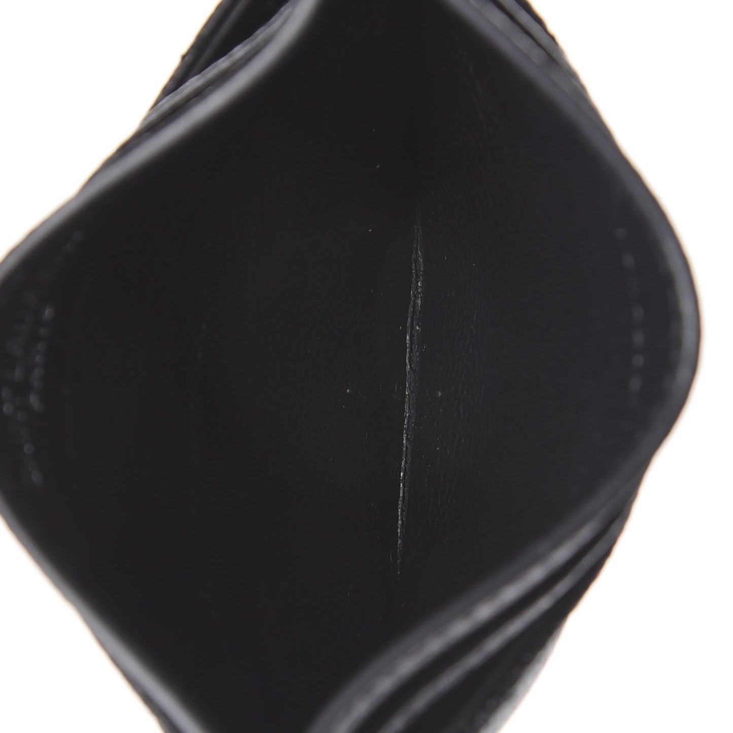 Grain De Poudre Matelasse Chevron Monogram Credit Card Case Black