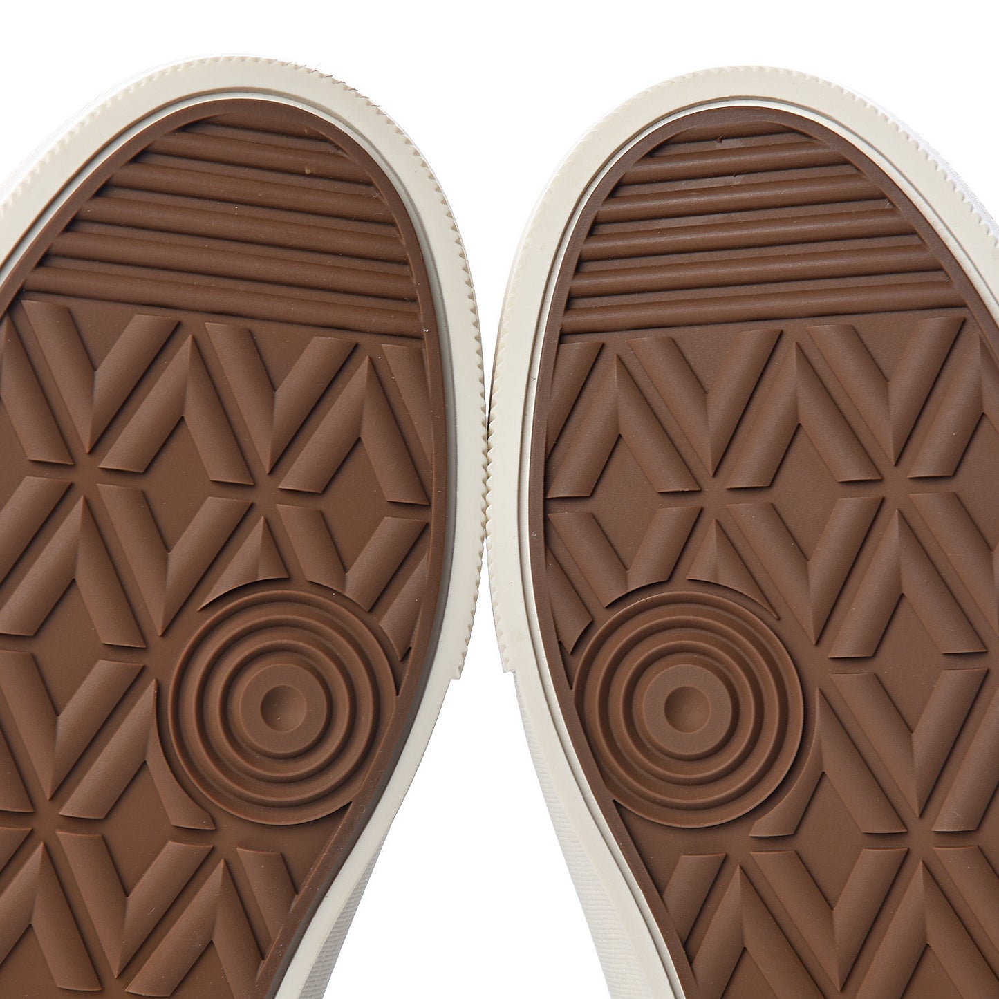 Savane Monogram Trocadero Slip On Sneakers 6 Encre