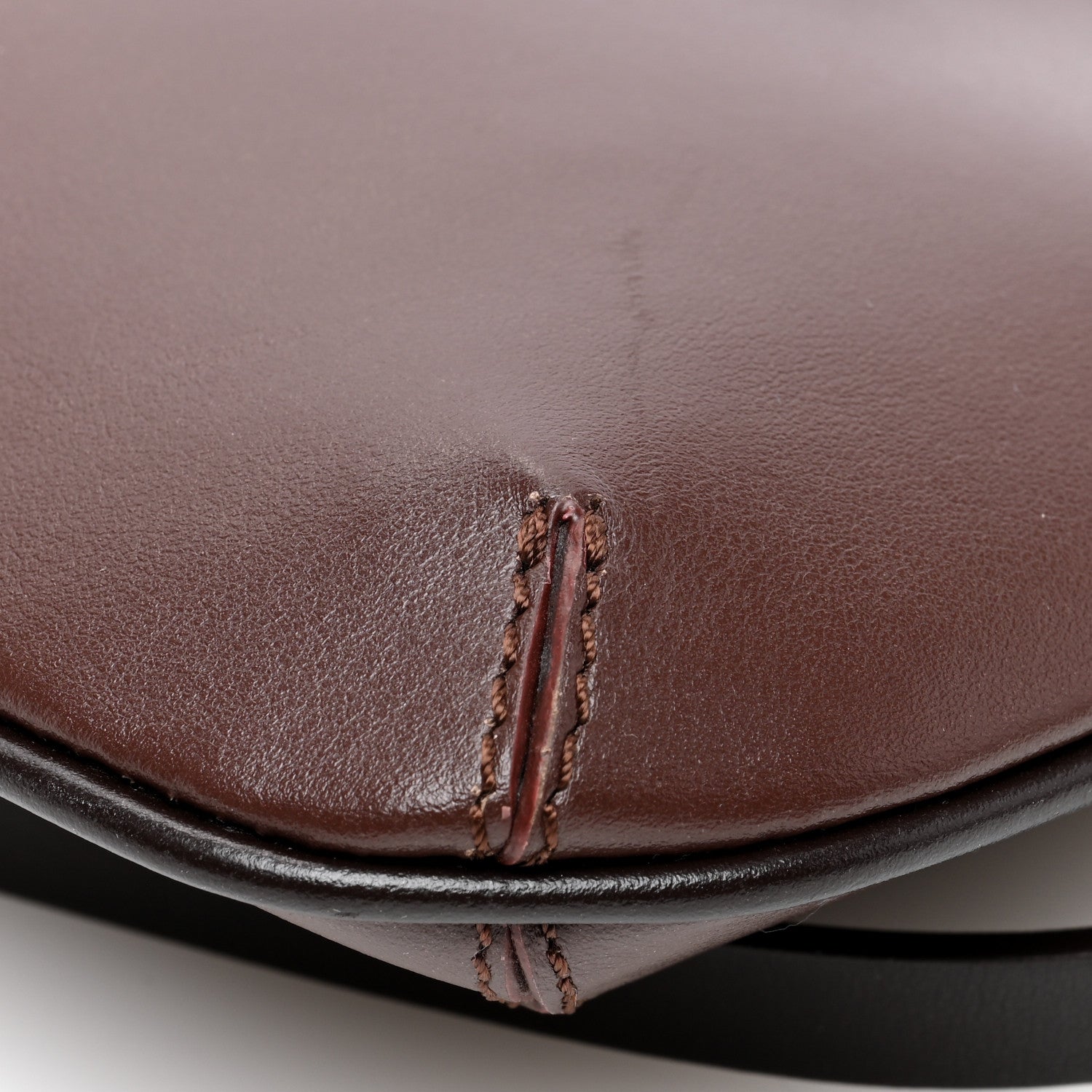 Jacquemus Smooth Calfskin Le Bisou Medium Brown 9 of 9