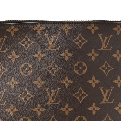 Louis Vuitton Reverse Monogram Triangle Softy 7 of 10