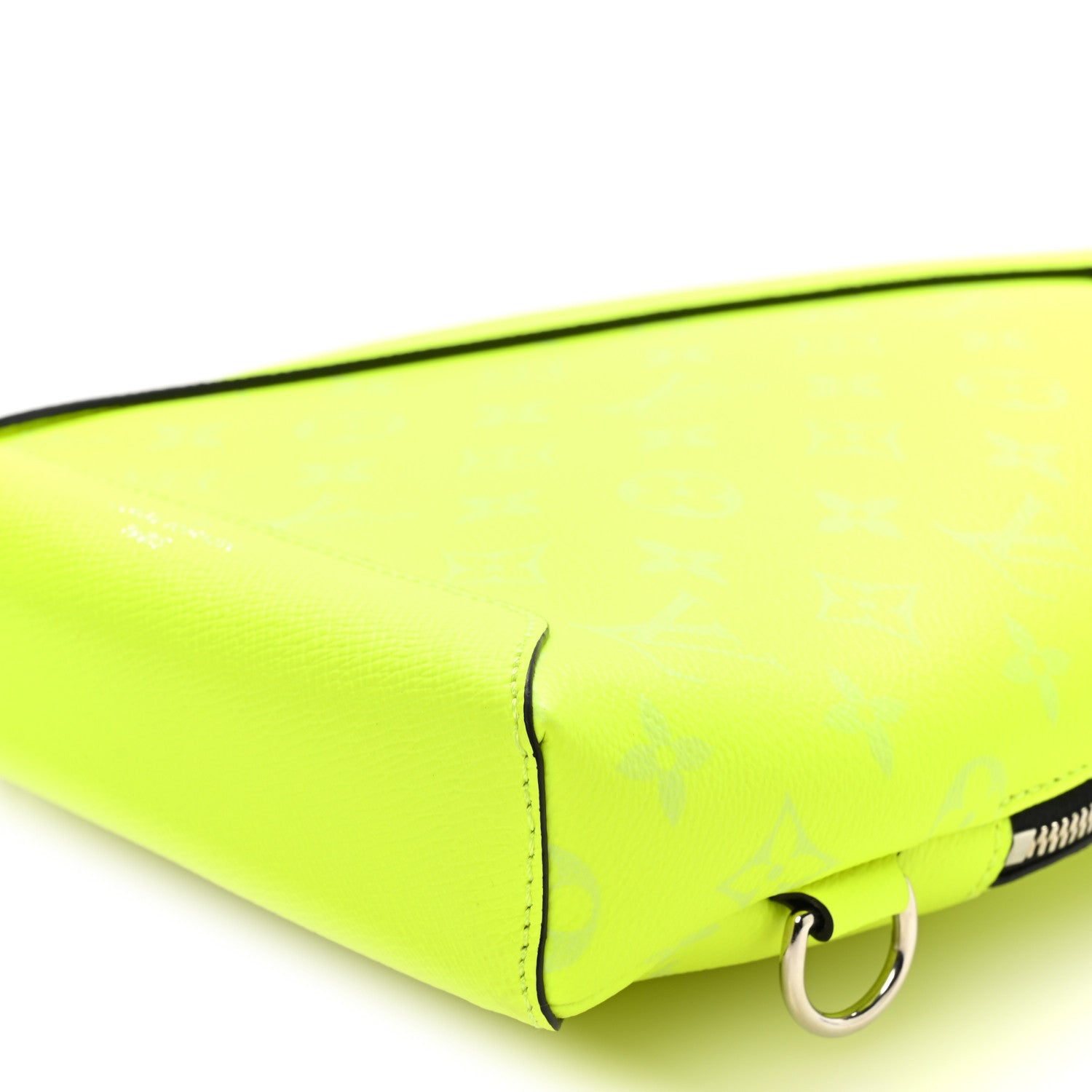 Louis Vuitton Taigarama Duo Slingbag Yellow 1917579 – FASHIONPHILE
