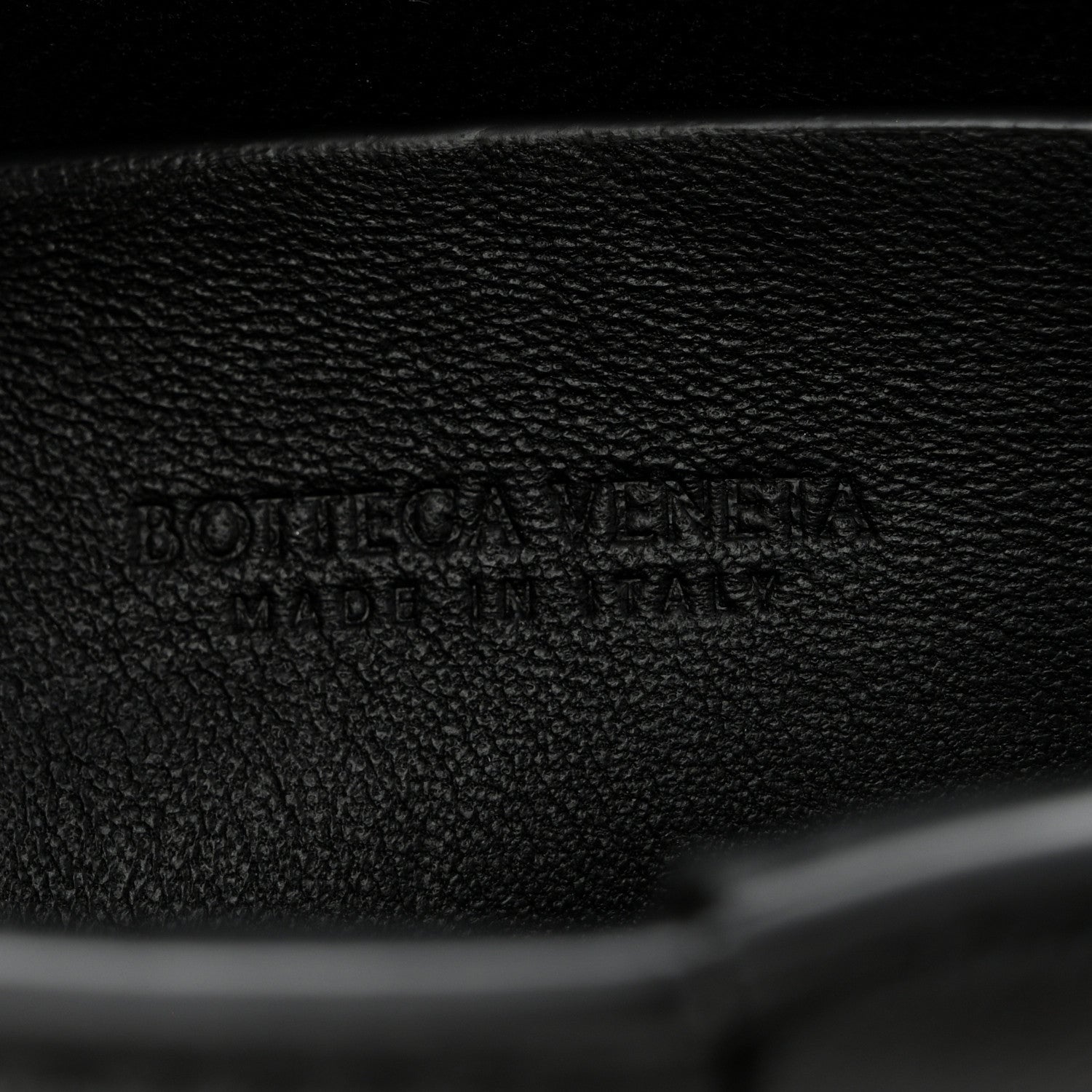 Bottega Veneta Nappa Maxi Intrecciato Padded The Belt Cassette Bag Black 5 of 11