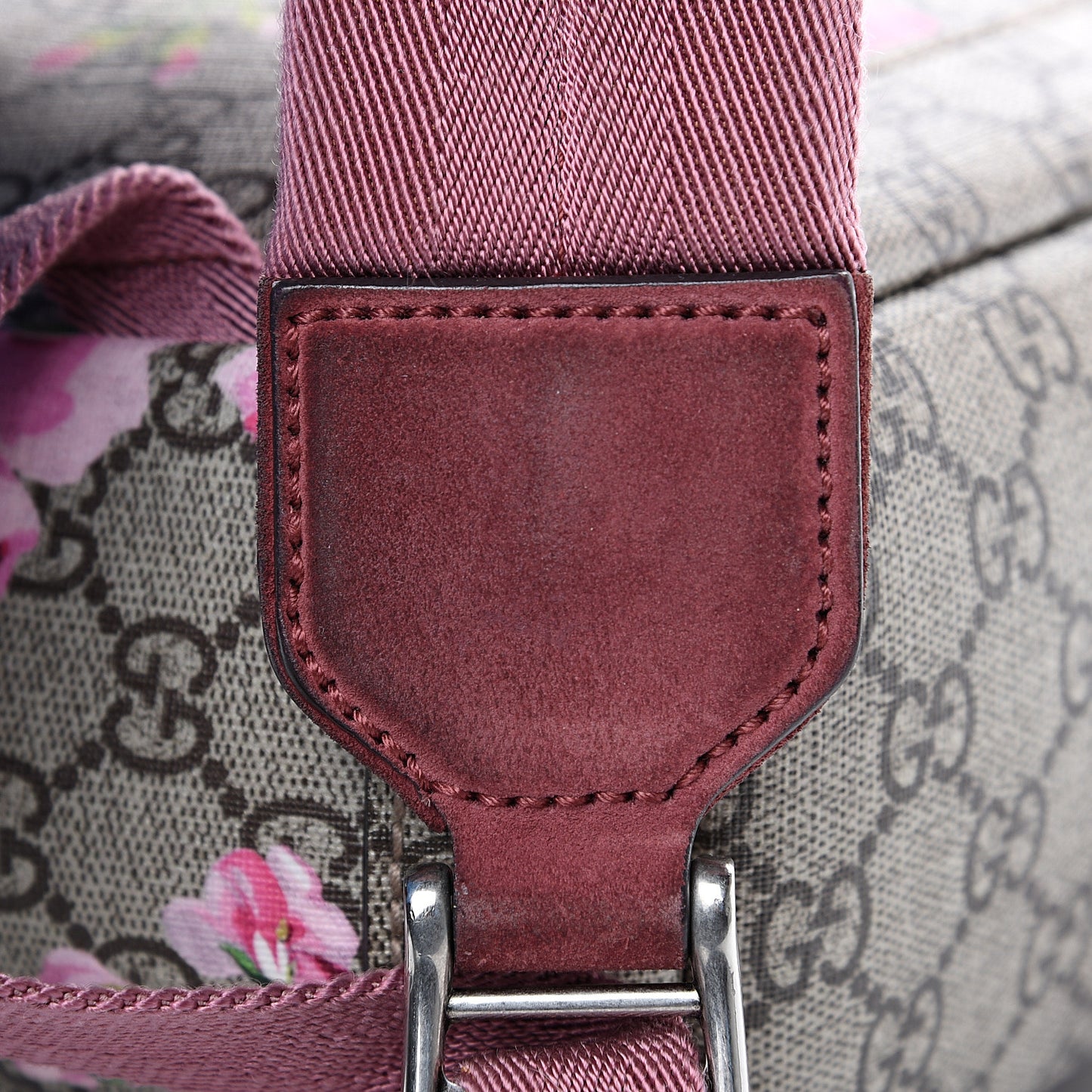 GG Supreme Monogram Blooms Small Single Buckle Backpack Beige Multicolor Dry Rose