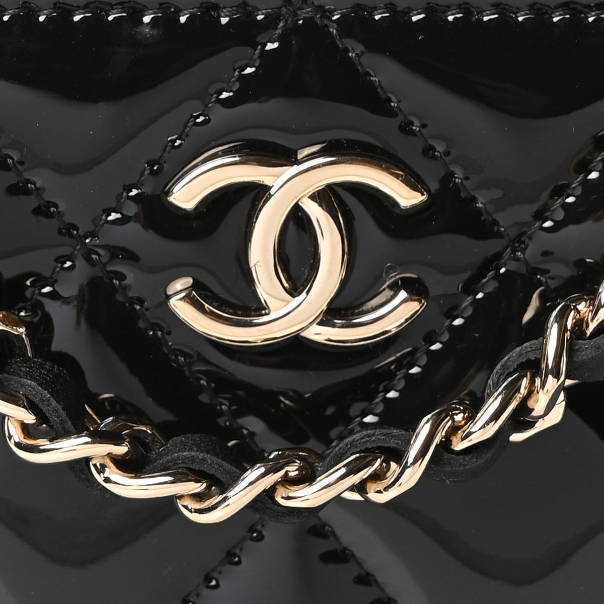 Patent Quilted Pick Me Up Vanity Case Black