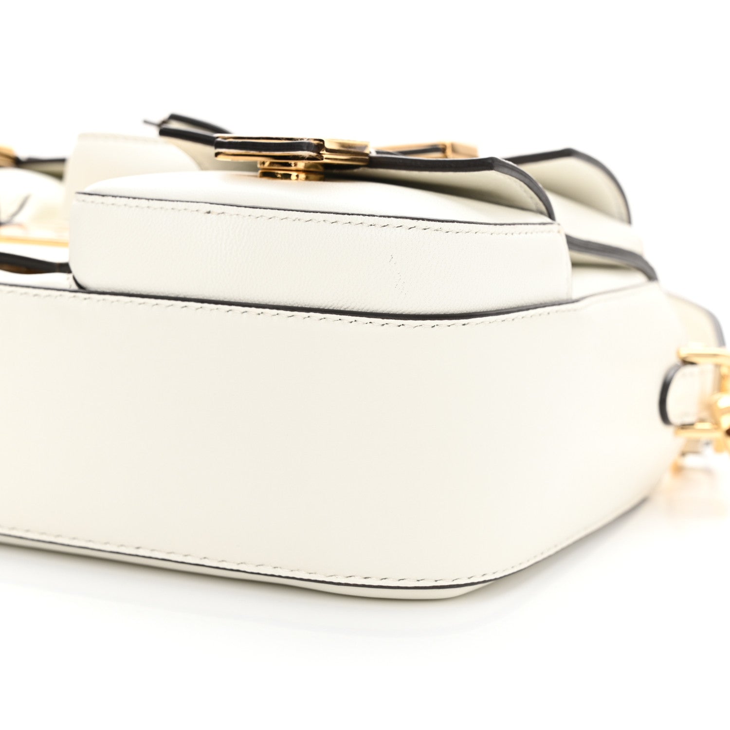 Fendi Shiny Nappa Multipocket Baguette White 9 of 10