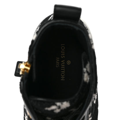 Louis Vuitton Velvet Monogram Stellar Sneakers 38.5 Black White 7 of 7
