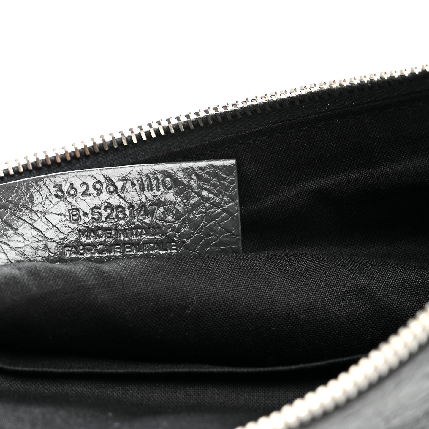 Agneau Classic Hardware Small Pouch Gris Fossile