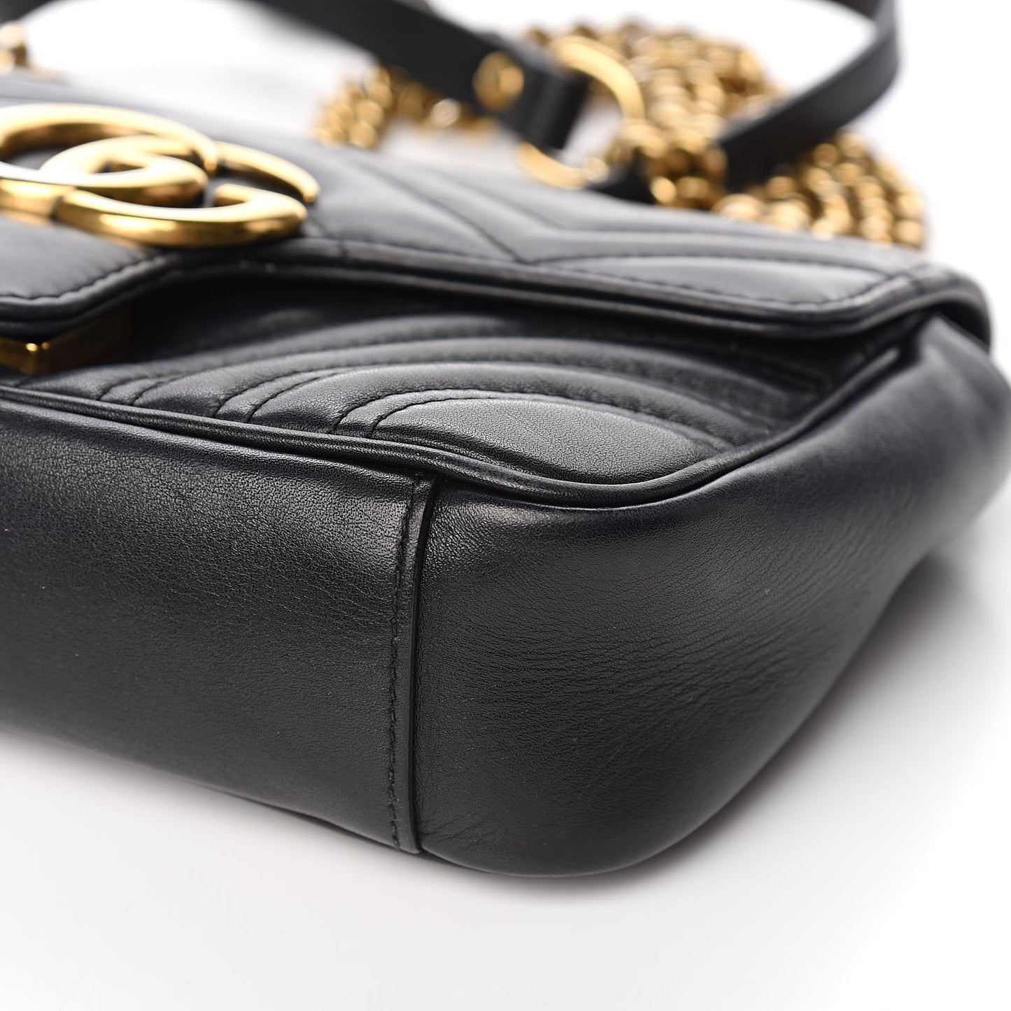 Calfskin Matelasse Mini GG Marmont Shoulder Bag Black