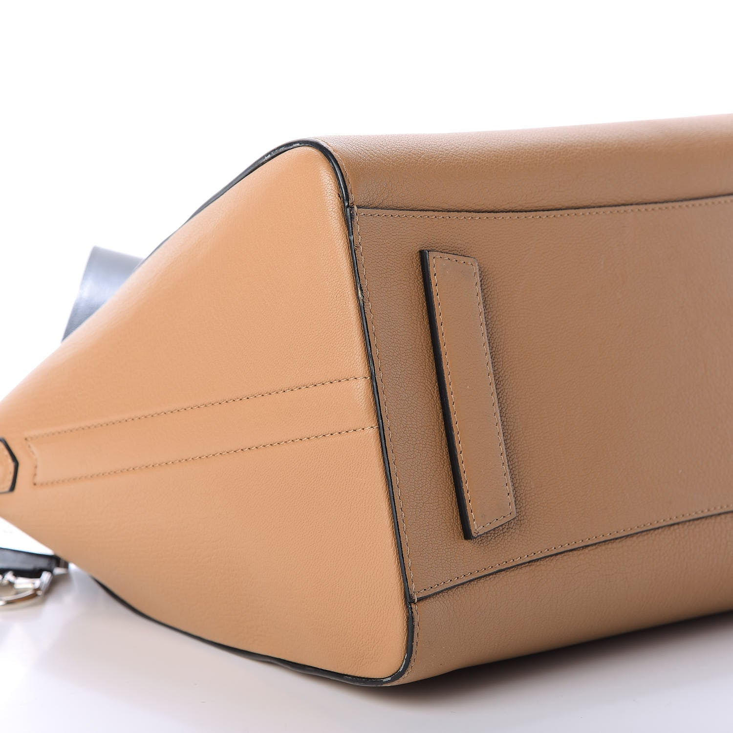 Givenchy Sugar Goatskin Medium Tri-Color Antigona Beige Black White 5 of 11