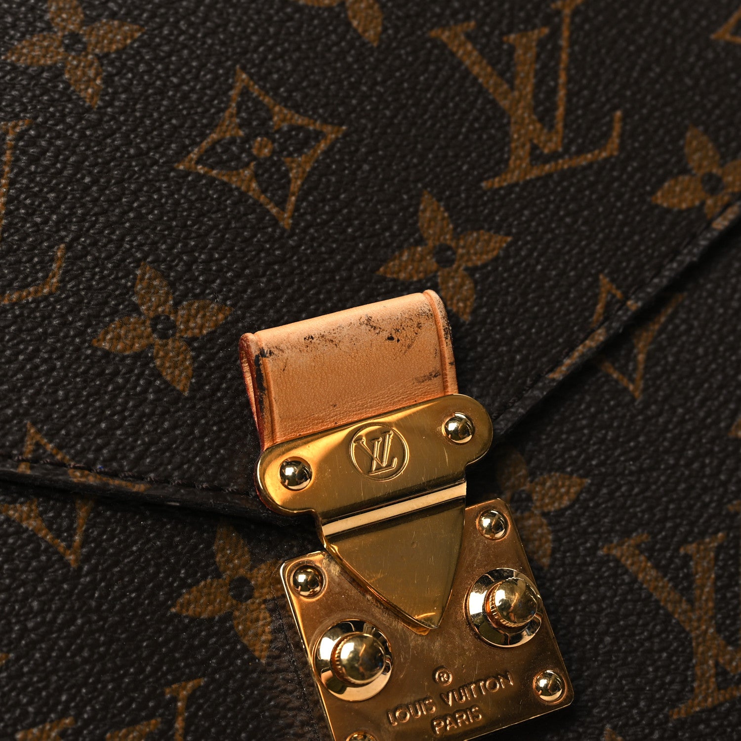 Louis Vuitton Monogram Metis 11 of 12