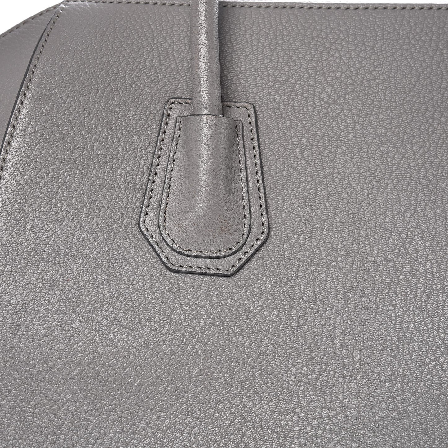 Sugar Goatskin Medium Antigona Pearl Grey