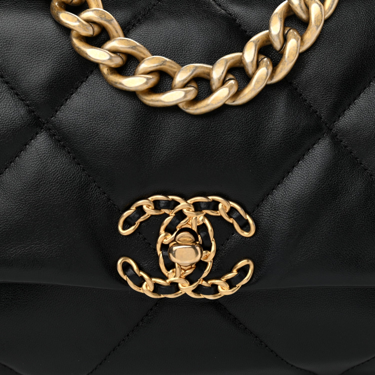 Chanel Lambskin Quilted Medium Chanel 19 Flap Black 8 of 10