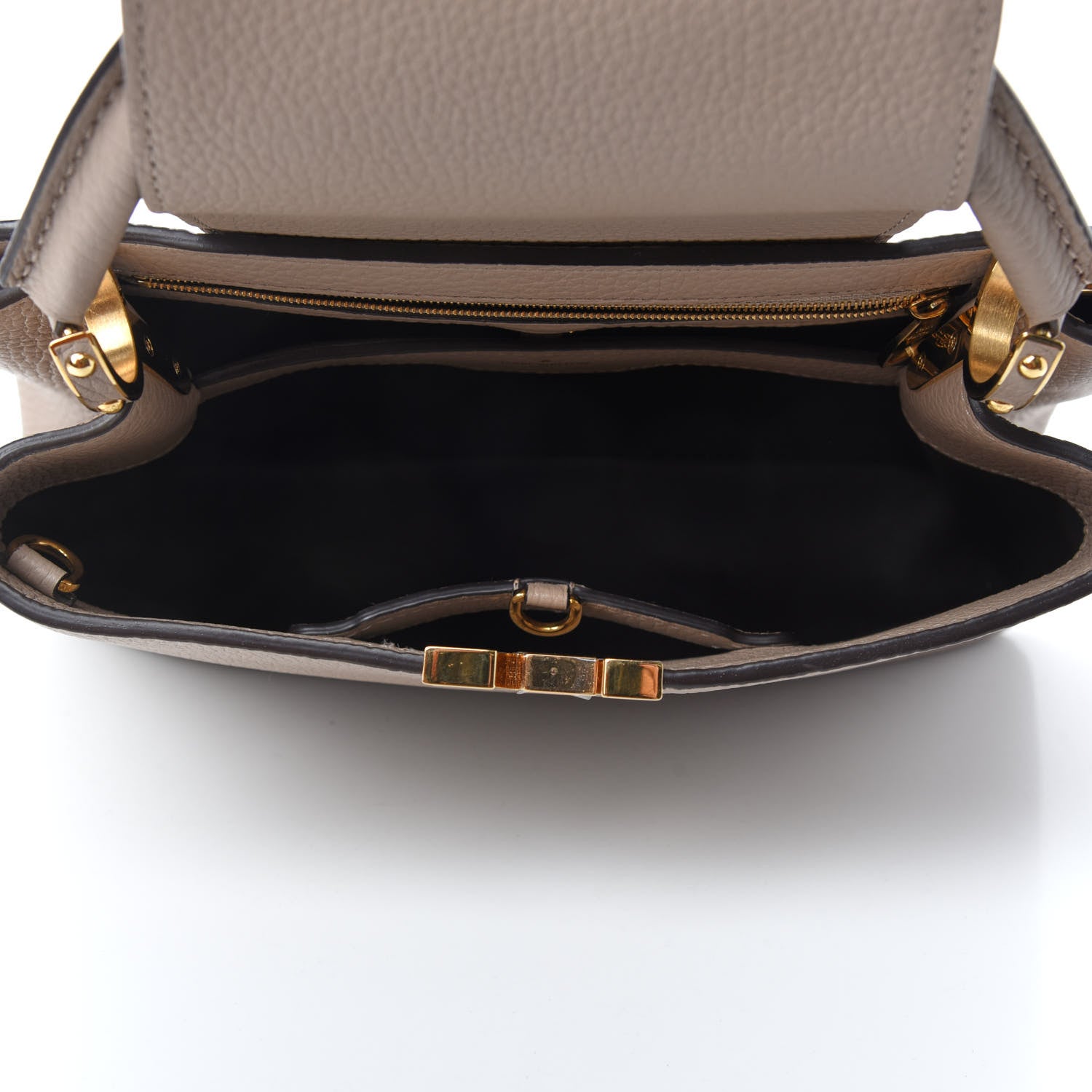 Louis Vuitton Taurillon Capucines PM Galet 5 of 10