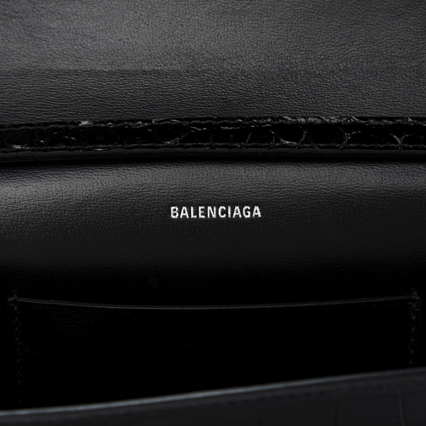 Calfskin Crocodile Embossed Touch Phone Holder With Strap Black