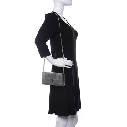 Christian Dior Metallic Patent Micro-Cannage Diorama Croisiere Chain Wallet Silver 2 of 10