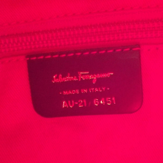 FASHIONPHILE SALVATOREFERRAGAMOCanvasSummerJungleShoulderBag 9 of 9