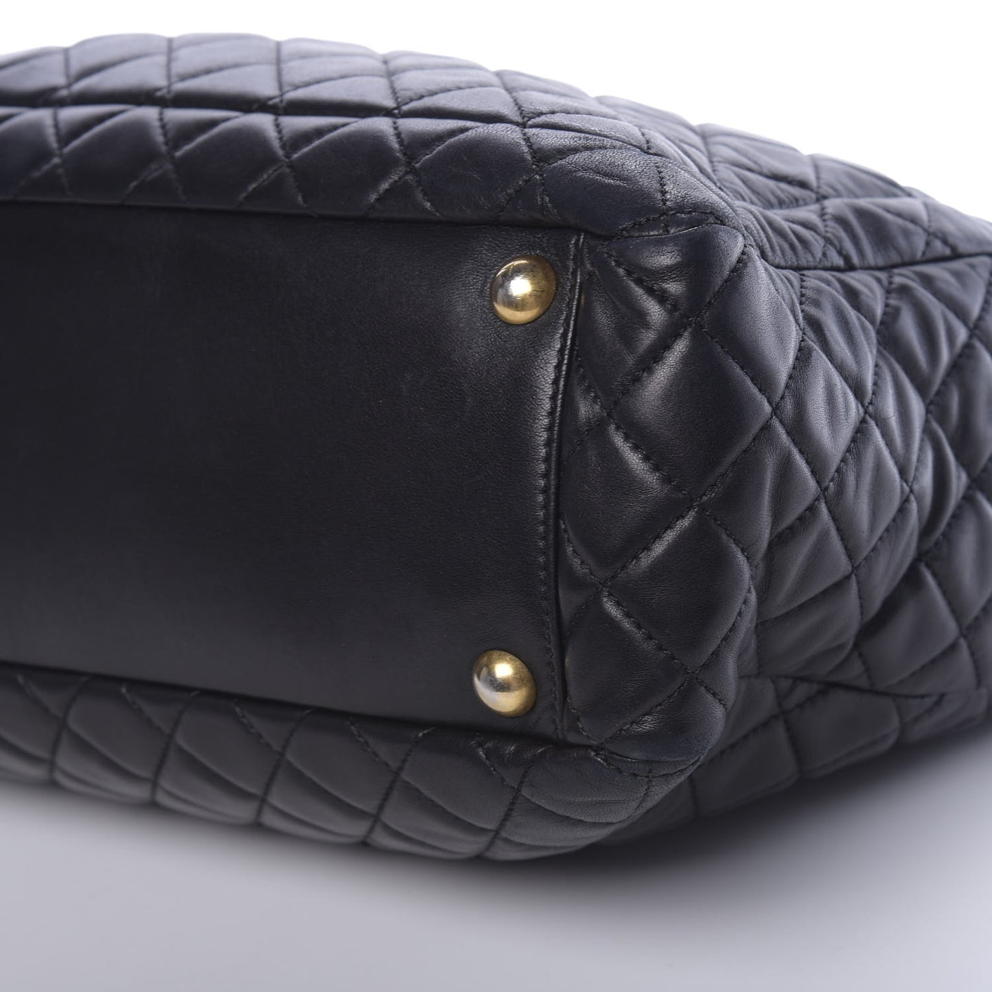 Lambskin Quilted Large Tote Black