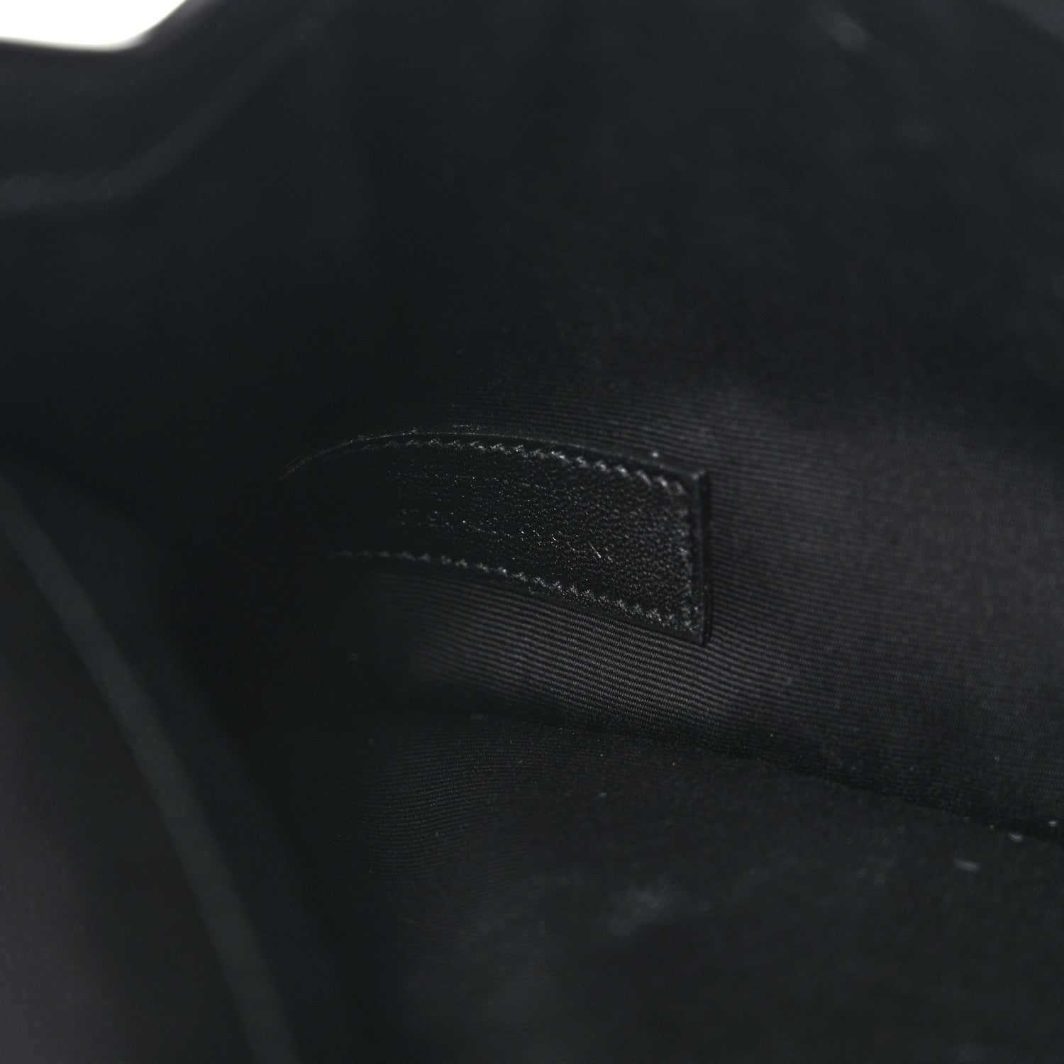 Saint Laurent Grain De Poudre Uptown Pouch Black 7 of 7
