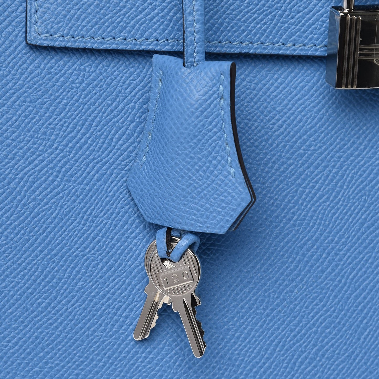 Epsom Kelly Sellier 25 Bleu Paradis