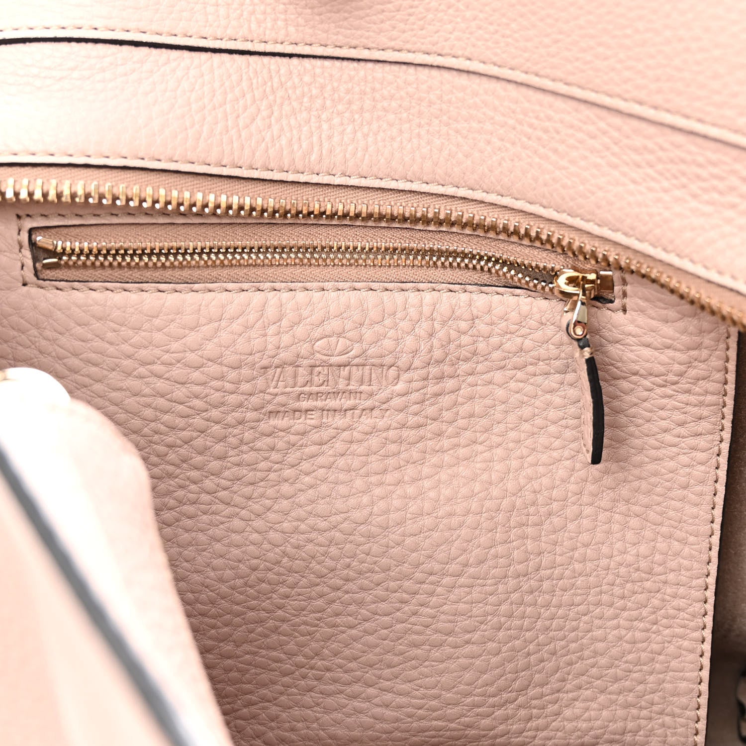 Valentino Garavani Grained Calfskin Rockstud Double Handle Tote Poudre 5 of 10