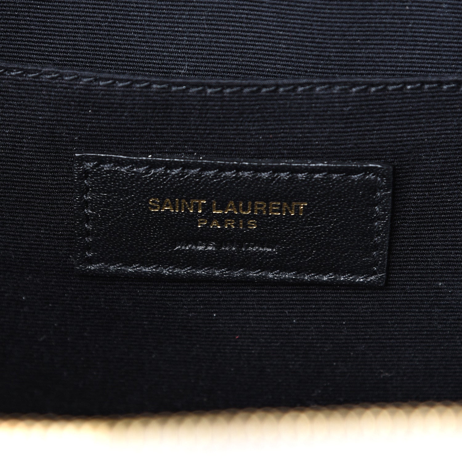 Saint Laurent Patent Matelasse Monogram Toy Vicky Camera Bag Off White 5 of 9